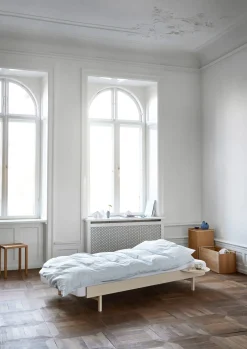 Bett 90–180