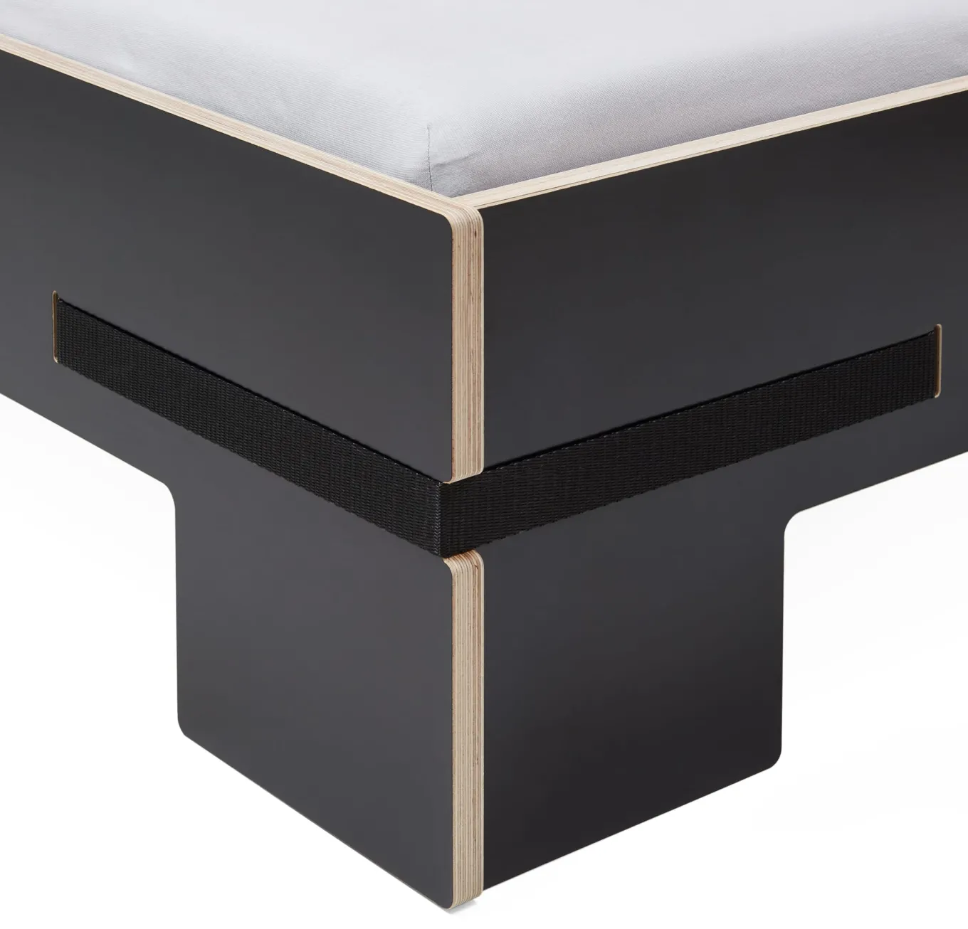 Bett Gurtbett schwarz
