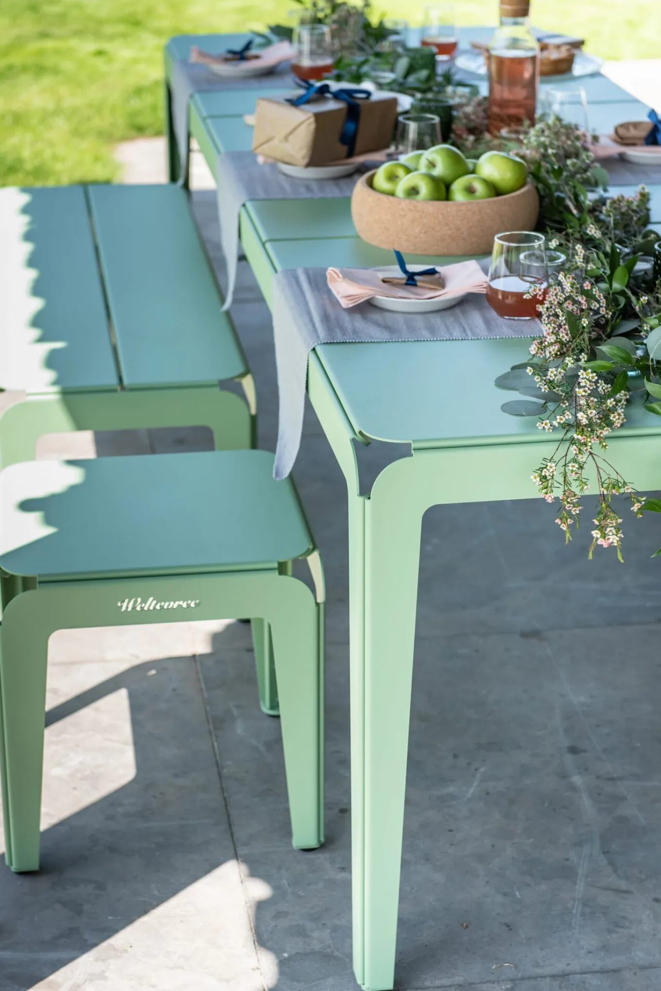 Tisch Bended Table 270